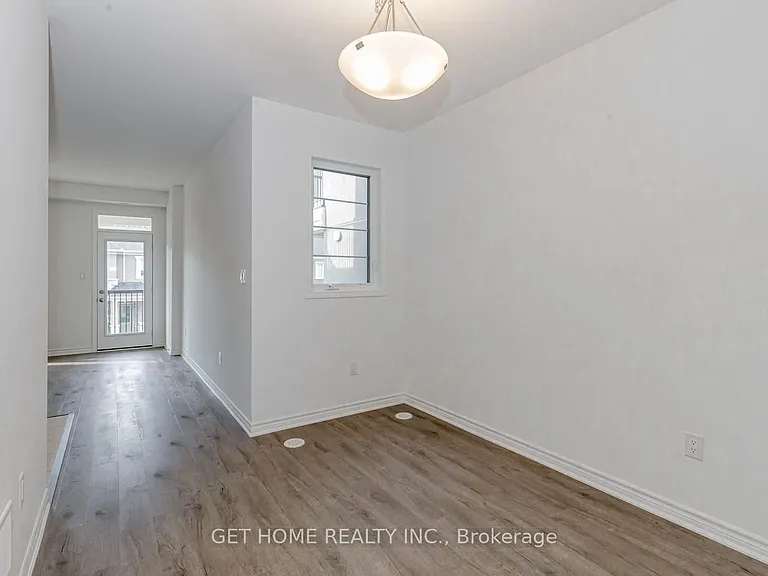 1909 Thames Cir — Photo 8