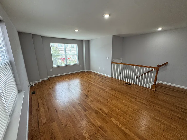 301 N 13th St #1 — Photo 11