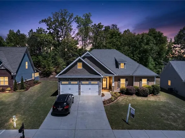 14 Birch Pl, Adairsville, GA 30103