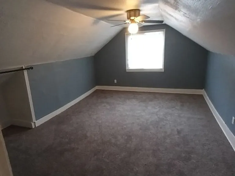 17721 Westbrook St — Photo 21