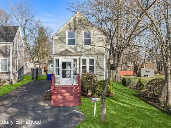 20 Emerson St, Rockland, MA 02370