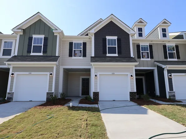 828 Earhart St NW, Concord, NC 28027
