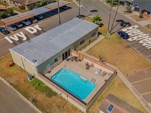4th image of 1500 Evergreen Ave APT 33