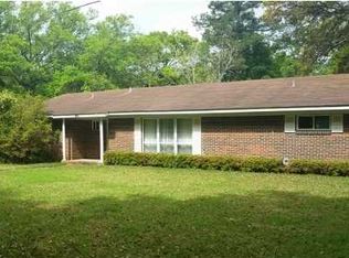 13300 Rasmussen St, Bayou La Batre, AL 36509
