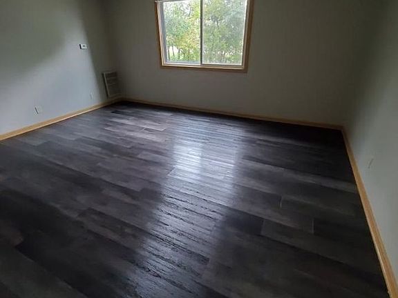 4th image of 325 Ash St APT 8
