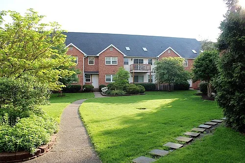 401H Bibby St Photo 1