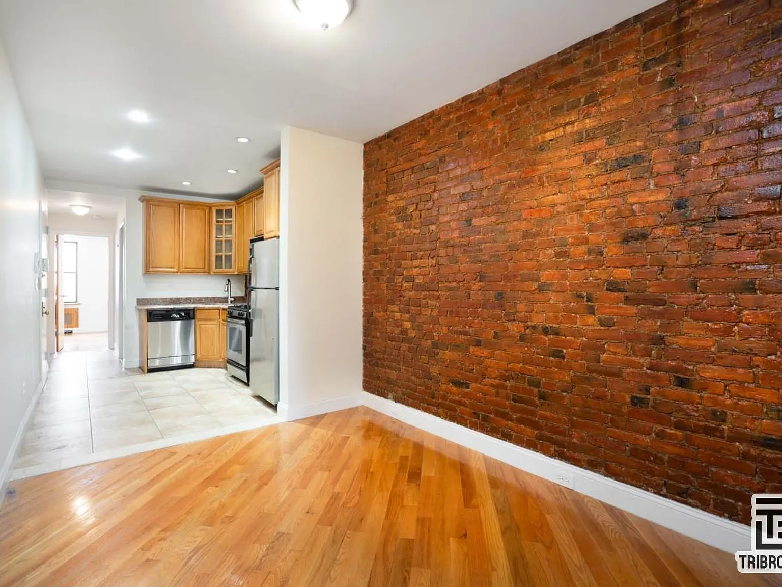 405 East 117th Street — Photo 3