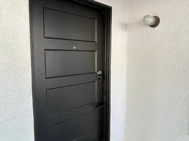 5645 Auckland Ave #1/2 — Photo 35
