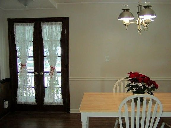 Dining room with exit to Sun Room