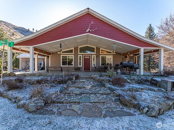 2nd image of 12821 Entiat River Road