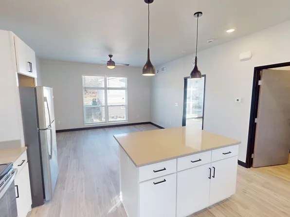 2807 Oakland, 2807 Oakland St #202, Ames, IA 50014