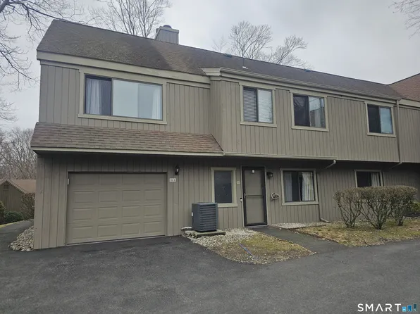 86 South Trail #A, Stratford, CT 06614