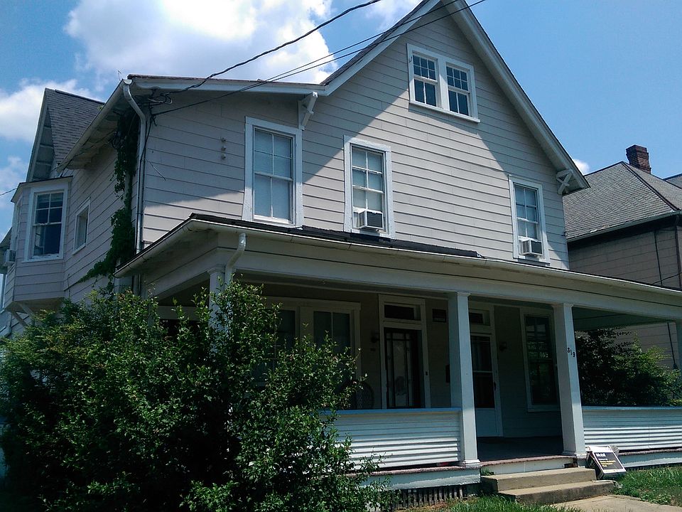 1st image of 319 Mountain Ave SW #B