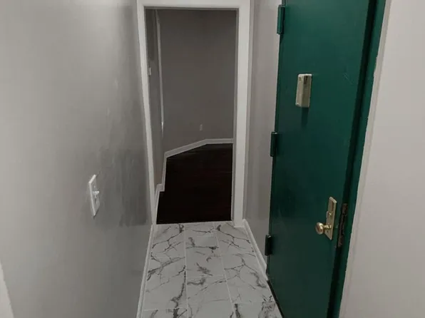 1071 Pembroke St, Bridgeport, CT