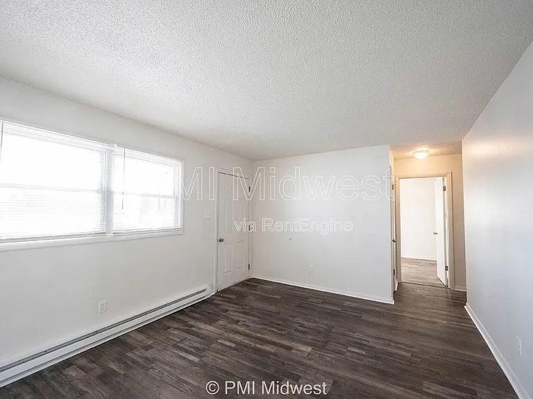 570 W US Highway 52 #8B — Photo 3