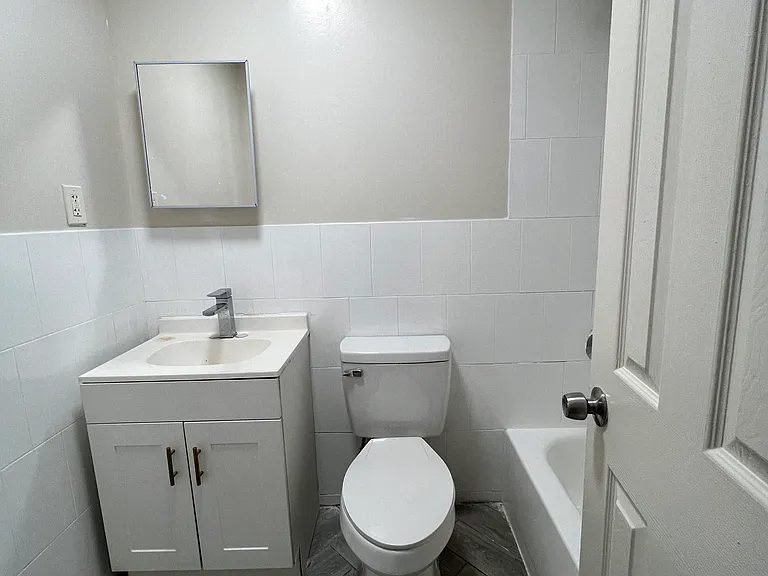 6919 Bayfield Ave #1 — Photo 7