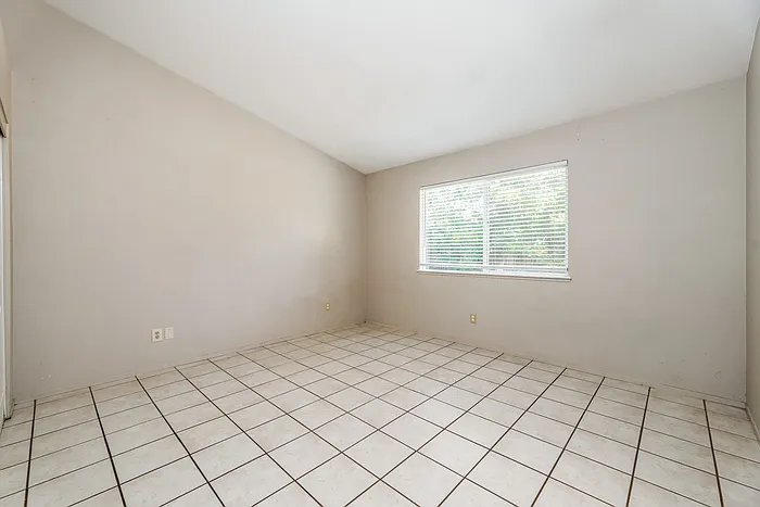 7654 Zephyr Hills Way — Photo 8