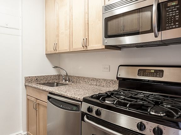 4th image of 201 E 87th St APT 5N