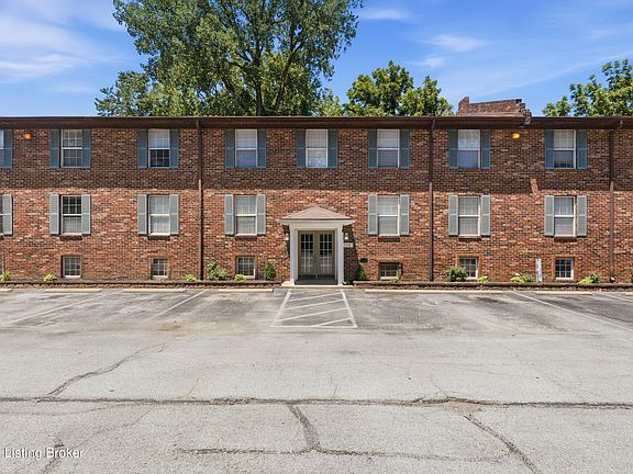 2nd image of 729 N Hite Ave APT 6