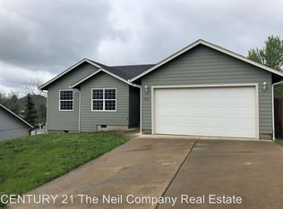 223 Armande Loop, Roseburg, OR 97471