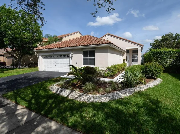 664 Stanton Dr, Weston, FL 33326