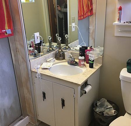 5th image of 2799 Belmont Dr
