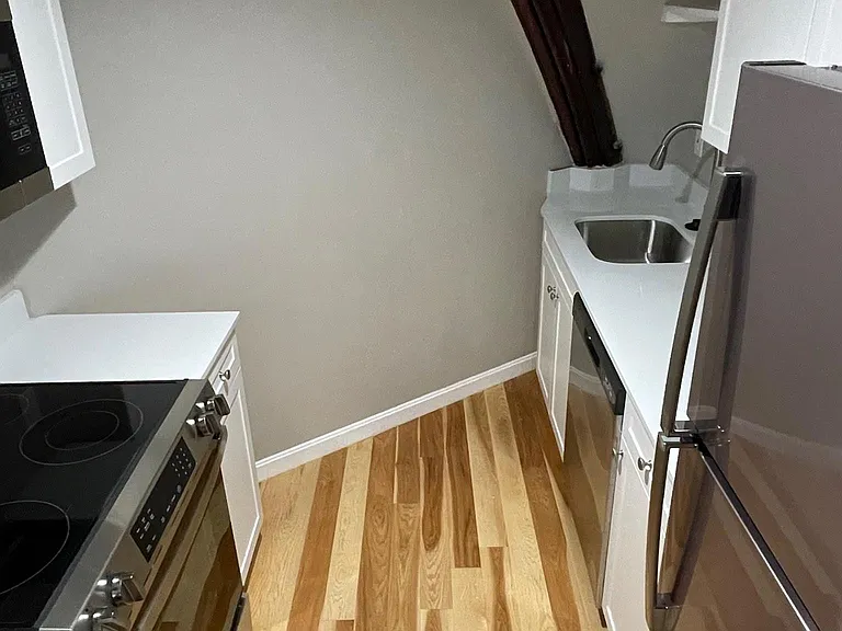 17 Bow St #31 — Photo 26
