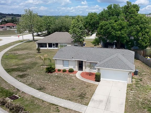 2nd image of 325 Trade Wind Dr