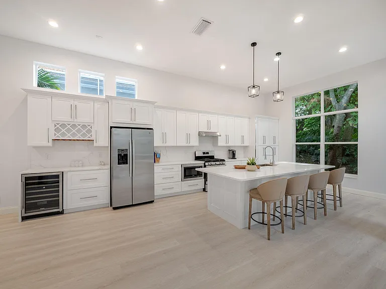 143 Sunset Bay Dr — Photo 7