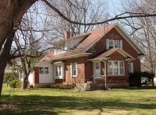 1813 Gilmore Ave, Winona, MN 55987