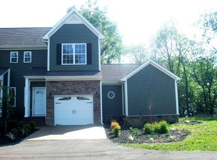 517 Nicholas St, Abingdon, VA 24210