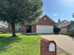3908 Tournay Ln, College Station, TX 77845