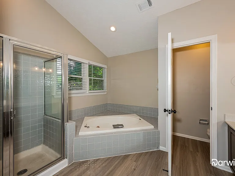 745 Mountain Oaks Pkwy — Photo 10