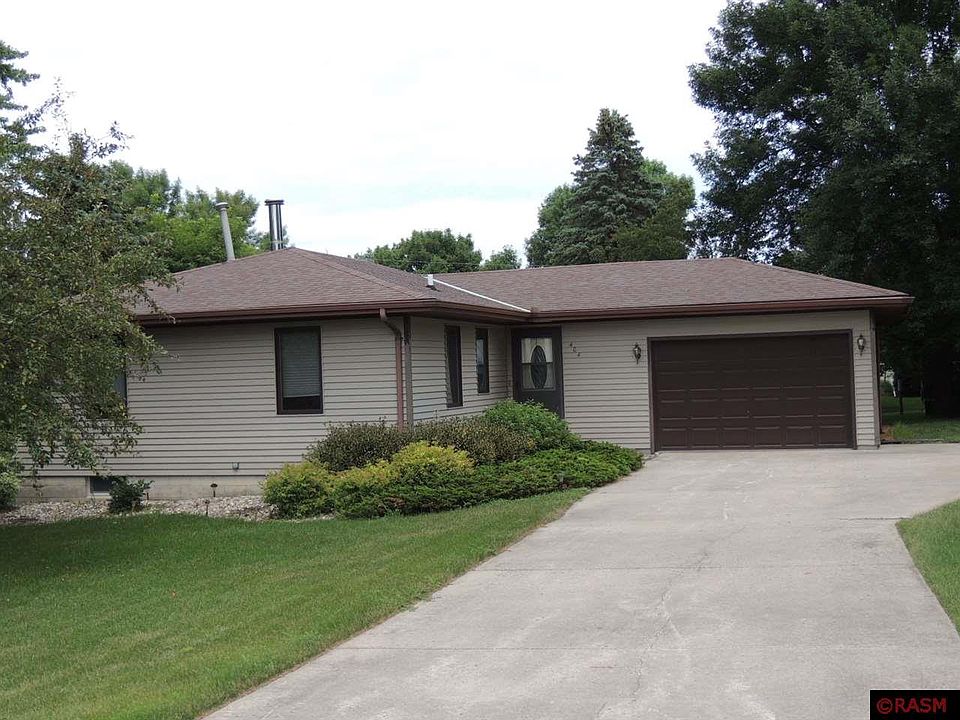 1st image of 404 Hilltop Ln