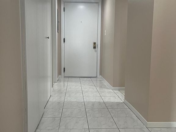 2nd image of 2086 Saint Johns Ave APT 301