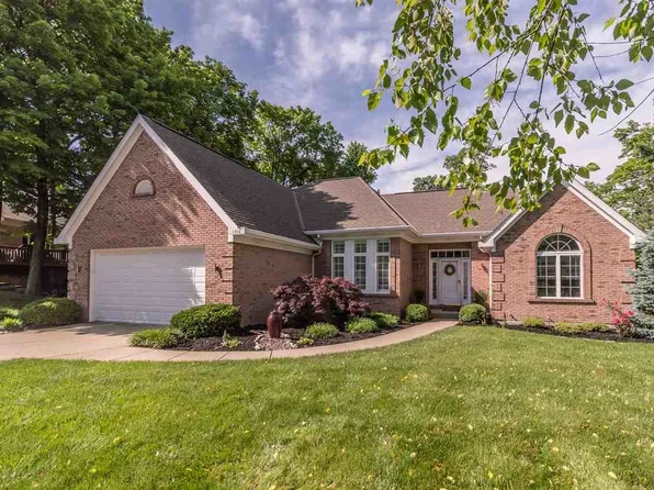 1408 Bur Oak Ct, Hebron, KY 41048