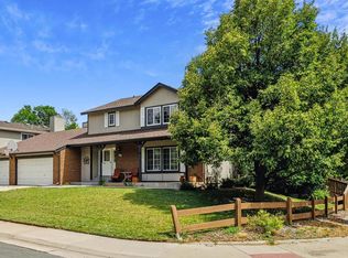 902 Chimney Rock Rd, Highlands Ranch, CO 80126