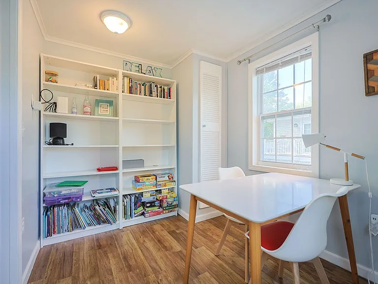 6 Charles St — Photo 13