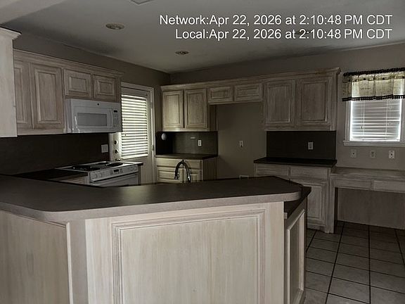 5th image of 319 N Burnett Ave #102