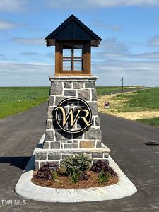 7450 Wolfe Ridge Ct, Piney Flats, TN, 37686