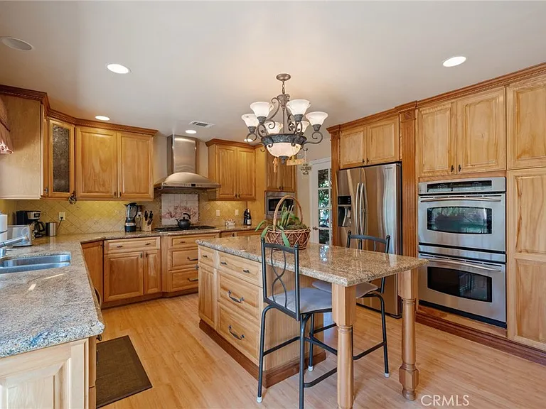 13710 Bannon Dr — Photo 12