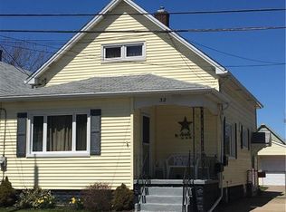 32 Pulaski St, Lackawanna, NY 14218