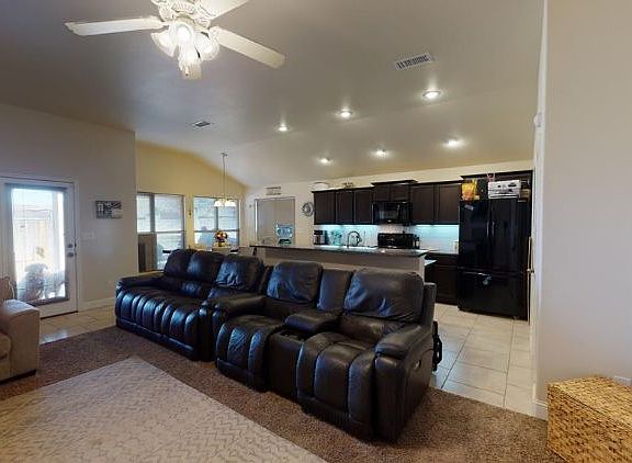 5th image of 9405 Agave Ave