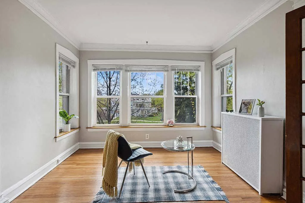 The Bryant at Oak Park I & II — Photo 1