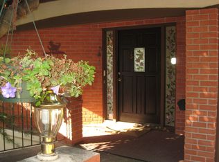 21 Anchor Ln, San Carlos, CA 94070