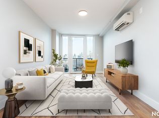 31-61 Vernon Blvd #3E, Astoria, NY 11106