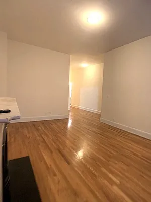 Rented by A Space Realty NY LLC | media 21