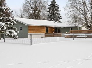 6092 Riverview Rd, Mesick, MI 49668