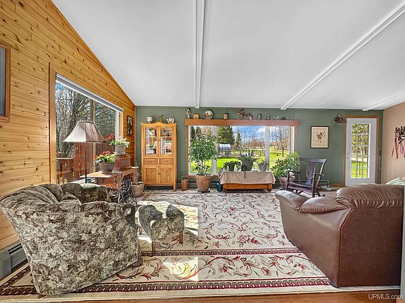 5th image of 3902 Luoma Rd