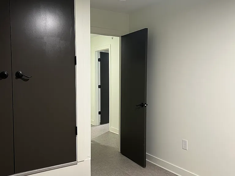 Pulaski Lofts — Photo 154